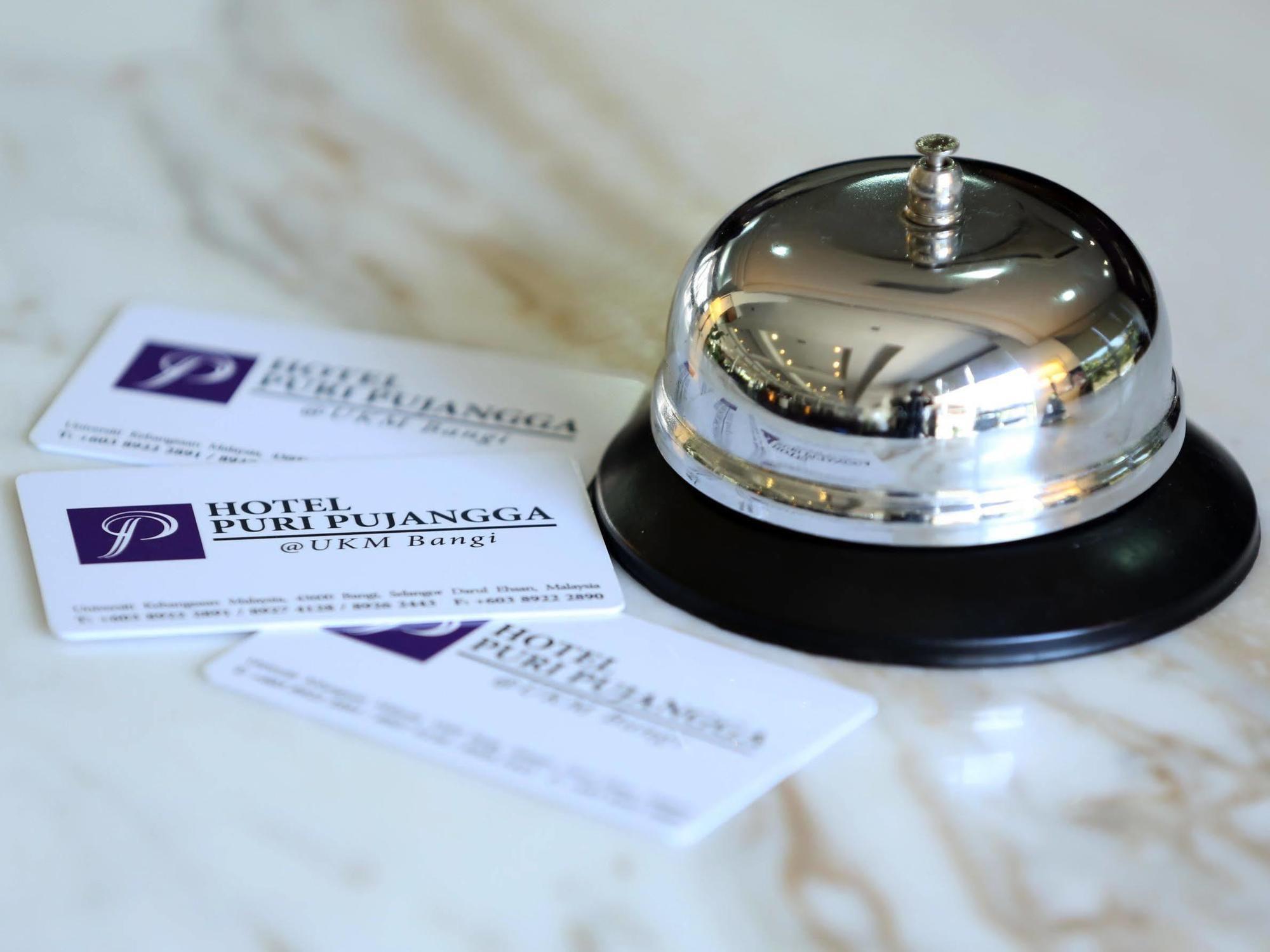 Puri Pujangga Hotel Bangi Ngoại thất bức ảnh