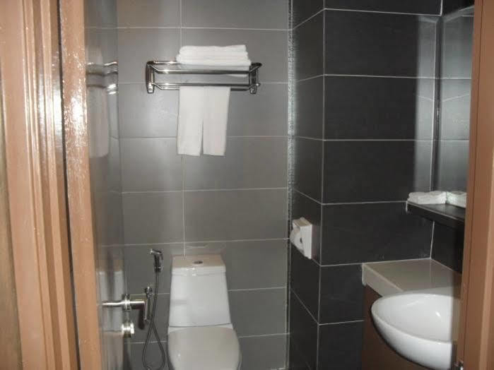 Puri Pujangga Hotel Bangi Ngoại thất bức ảnh