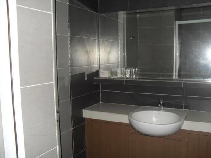 Puri Pujangga Hotel Bangi Ngoại thất bức ảnh